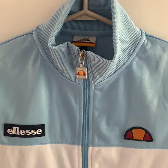 Zip up sweater - Picture 2 of 2